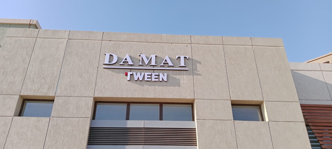 e08feef3-57fe-4c87-9ee7-2decbde2566f